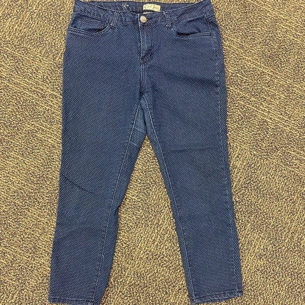EARL Jeans polka dot dark wash denim capris